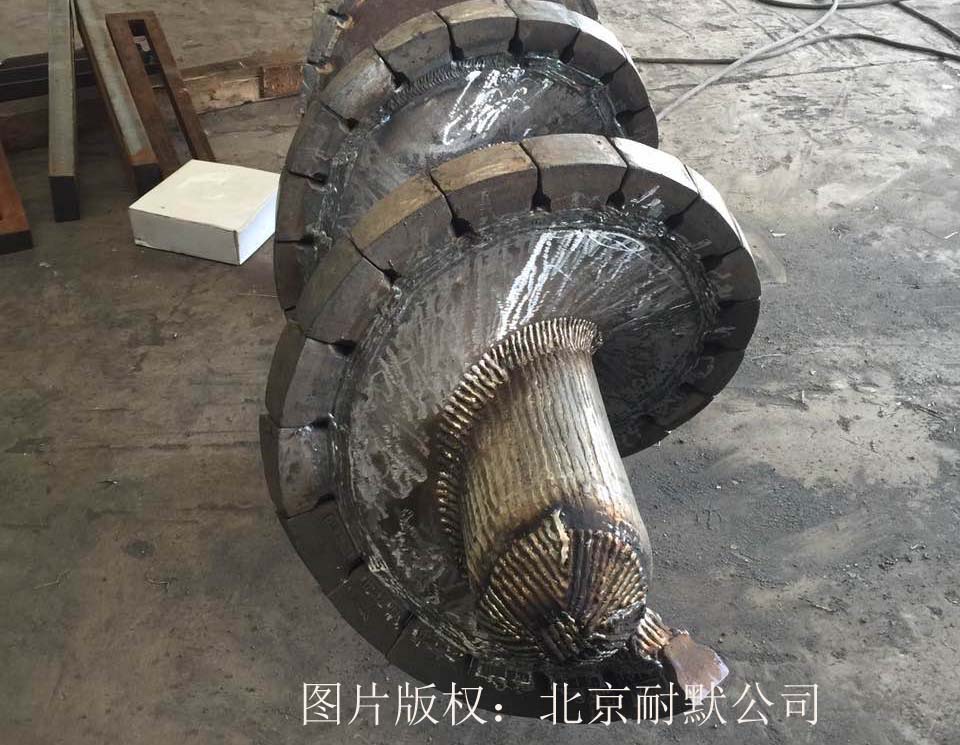 螺旋葉片耐磨防護(hù)合金塊 螺旋葉片耐磨防護(hù)合金塊