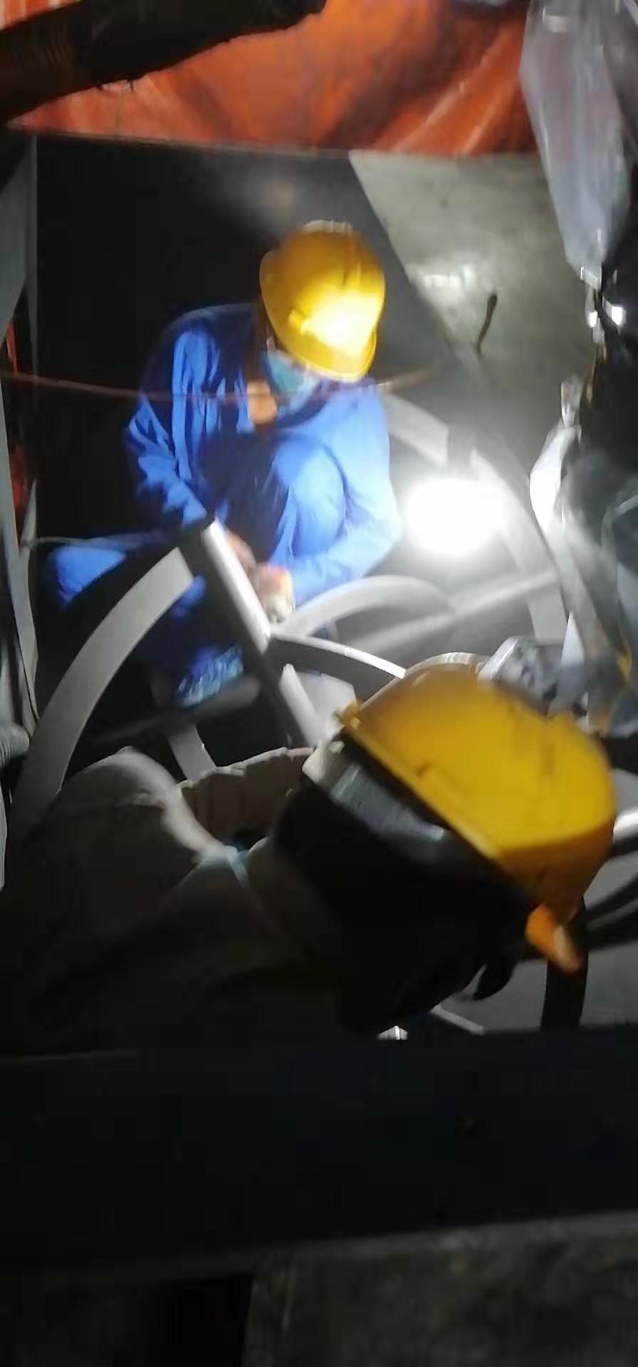 混料機(jī)耐磨處理 混料機(jī)耐磨處理